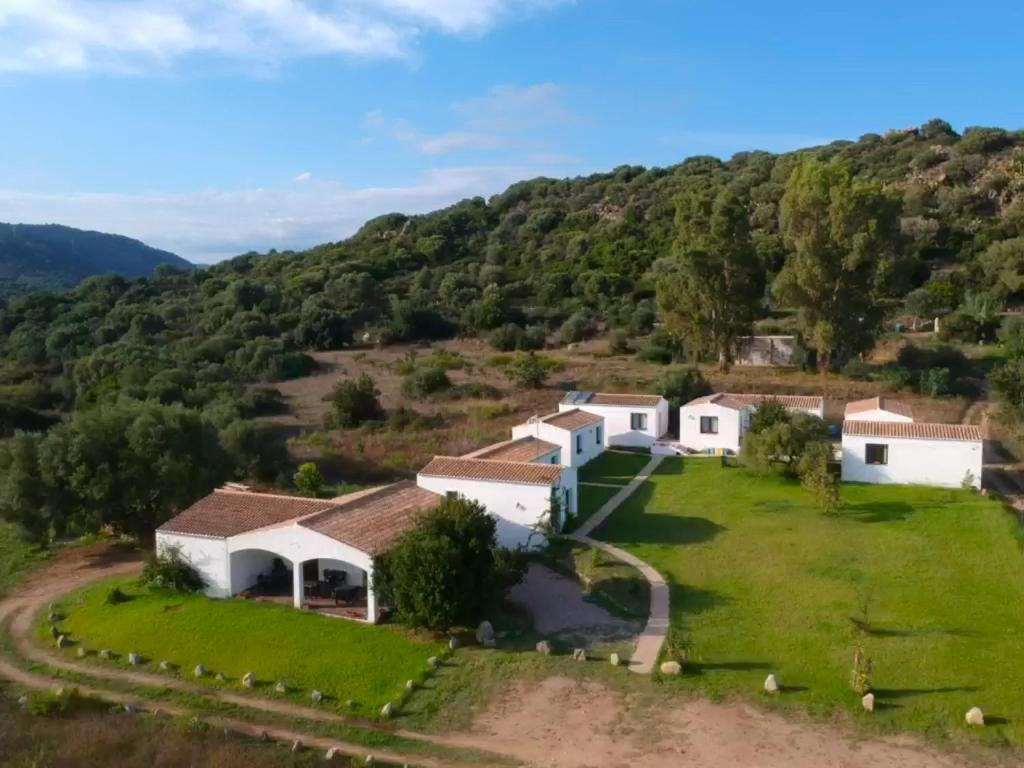 Agriturismo Turudhis 토르톨리 외부 사진